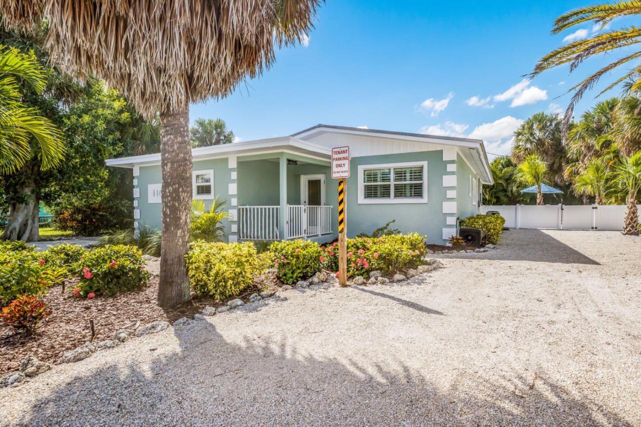 Toes In The Water - 110 Palm Ave Villa Anna Maria Bagian luar foto
