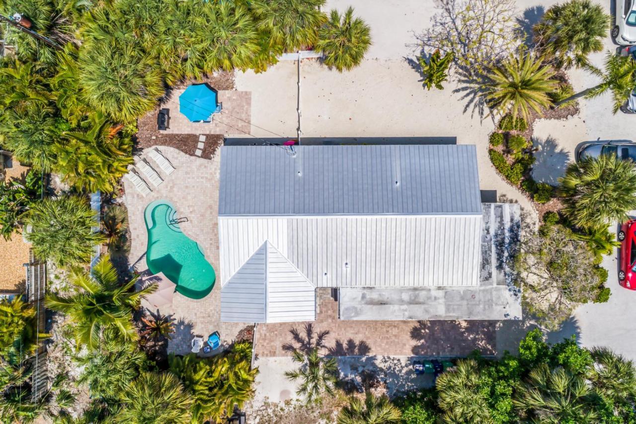 Toes In The Water - 110 Palm Ave Villa Anna Maria Bagian luar foto